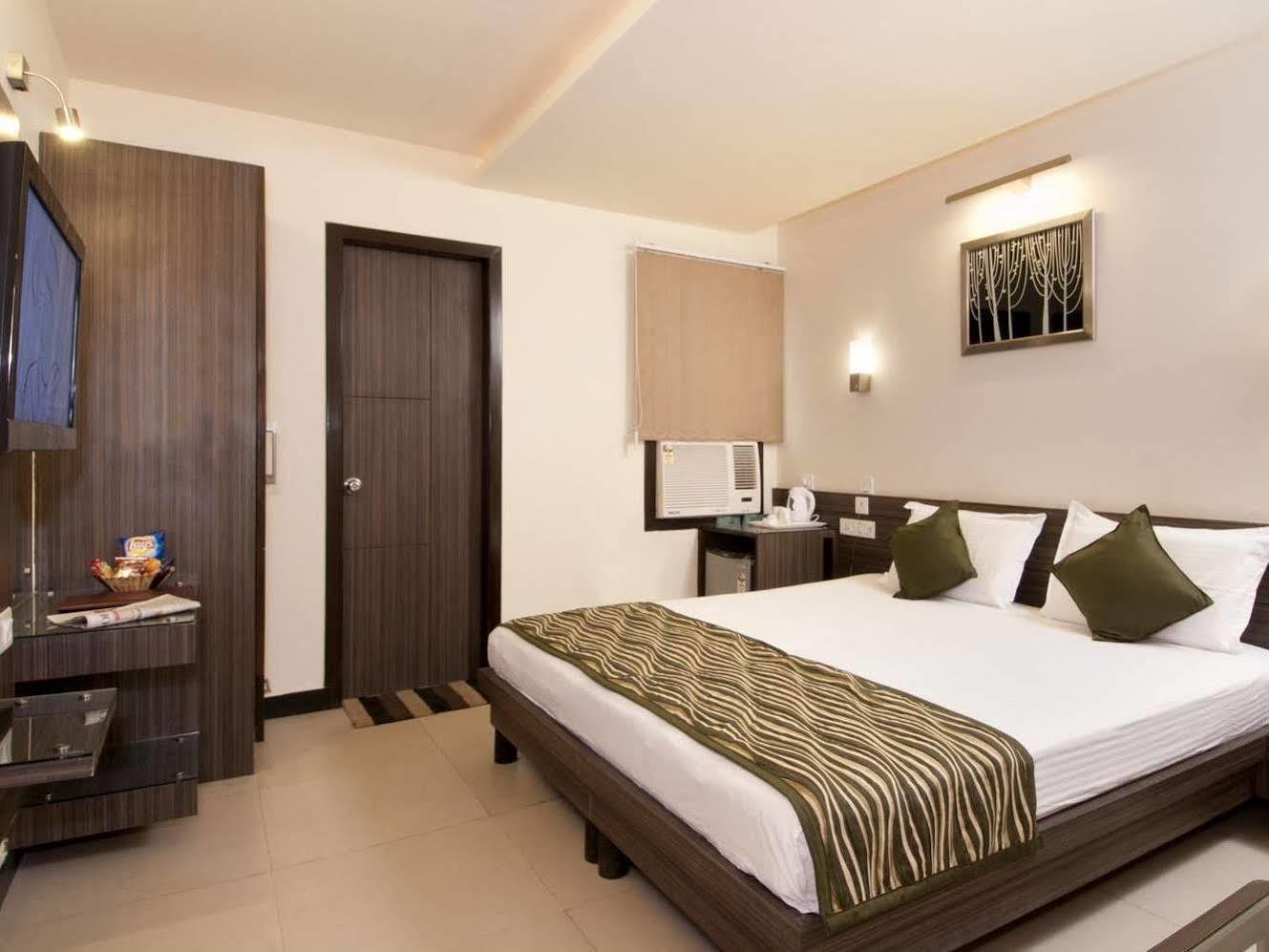 Hotel Shree Residency Agra  Εξωτερικό φωτογραφία