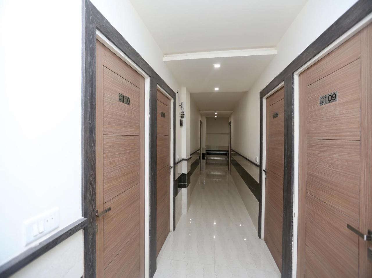 Hotel Shree Residency Agra  Εξωτερικό φωτογραφία